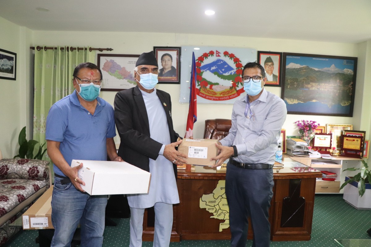 चीनले दिएको भेन्टिलेटर जीपी कोइराला अस्पताललाई