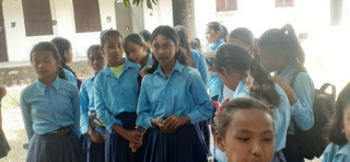 १३ हजार विद्यार्थी रित्तै हात माथिल्लो कक्षामा