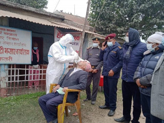 कोरोना संक्रमित दिनप्रतिदिन बढ्दै गएपछि सीमा क्षेत्रमा उच्च सतर्कता 