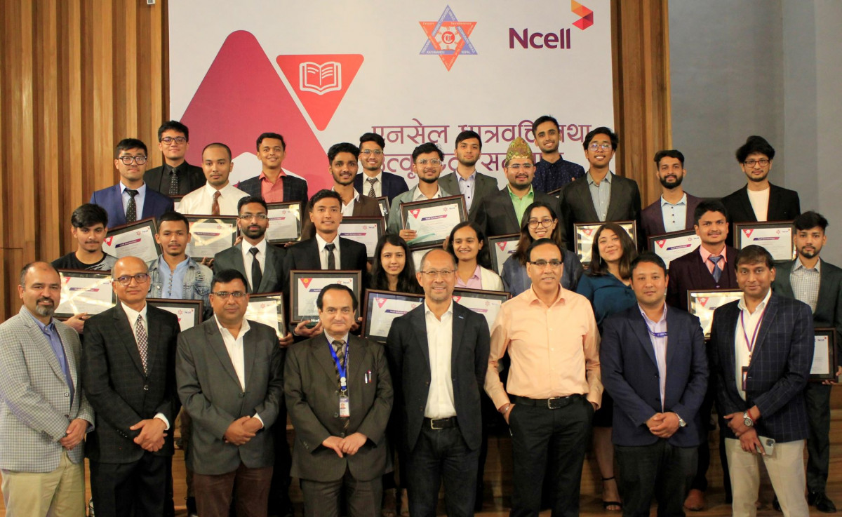 Group1-small.jpg