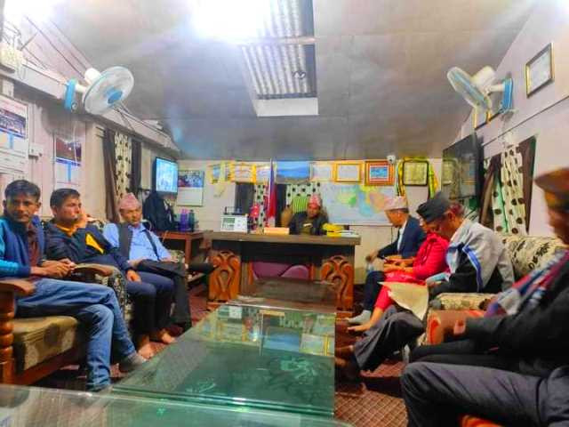 छायाँनाथ रारा नगरपालिकाले आईतबार विद्यालय बन्द नगर्ने