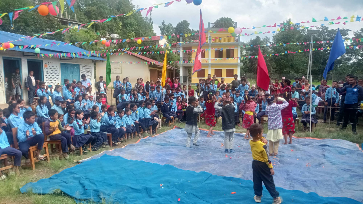 जयबागेश्वरी माध्यमिको नवनिर्मित भवन उद्घाटन