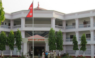 दमौली अस्पतालमा सङ्क्रमणजन्य रोगका बिरामी बढे