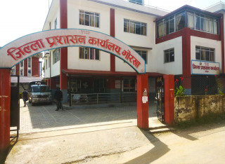 संक्रमण दर बढेसँगै अनिवार्य मास्क लगाउन गोरखा प्रशासनको आग्रह