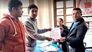स्नातक तहमा नेपालभाषा पढ्ने विद्यार्थी भर्नाको माग