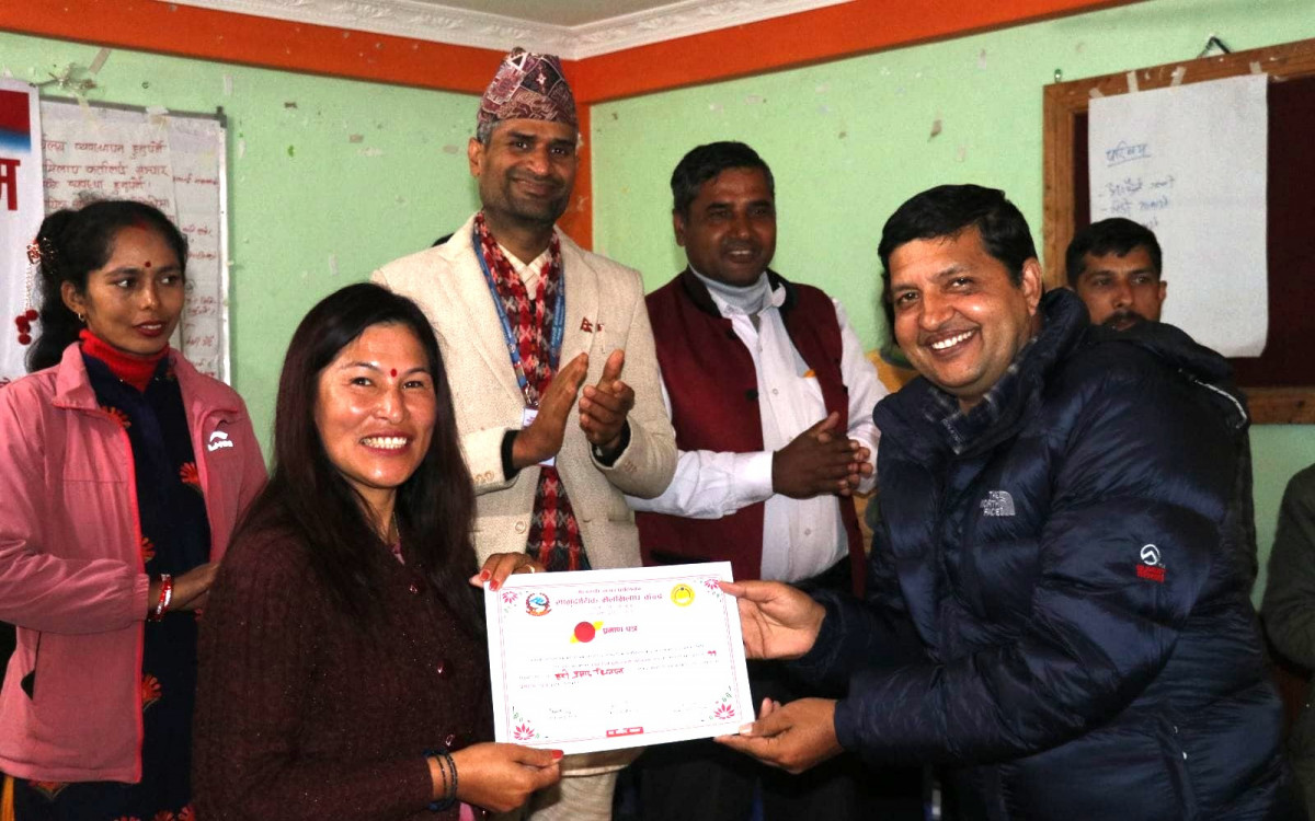 मेलम्चीमा सामुदायिक मेलमिलाप सम्बन्धी तीन दिने पुनर्ताजगि तालिम सम्पन्न