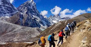 अन्नपूर्ण पदमार्गमा तीन महिनामा साढे दुई हजार पर्यटक