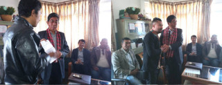नेवाः विद्यार्थी युनियनले उच्च तहमा नेपाल भाषा पढाइको माग गर्दै शिक्षामन्त्रीलाई ज्ञापन बुझायो
