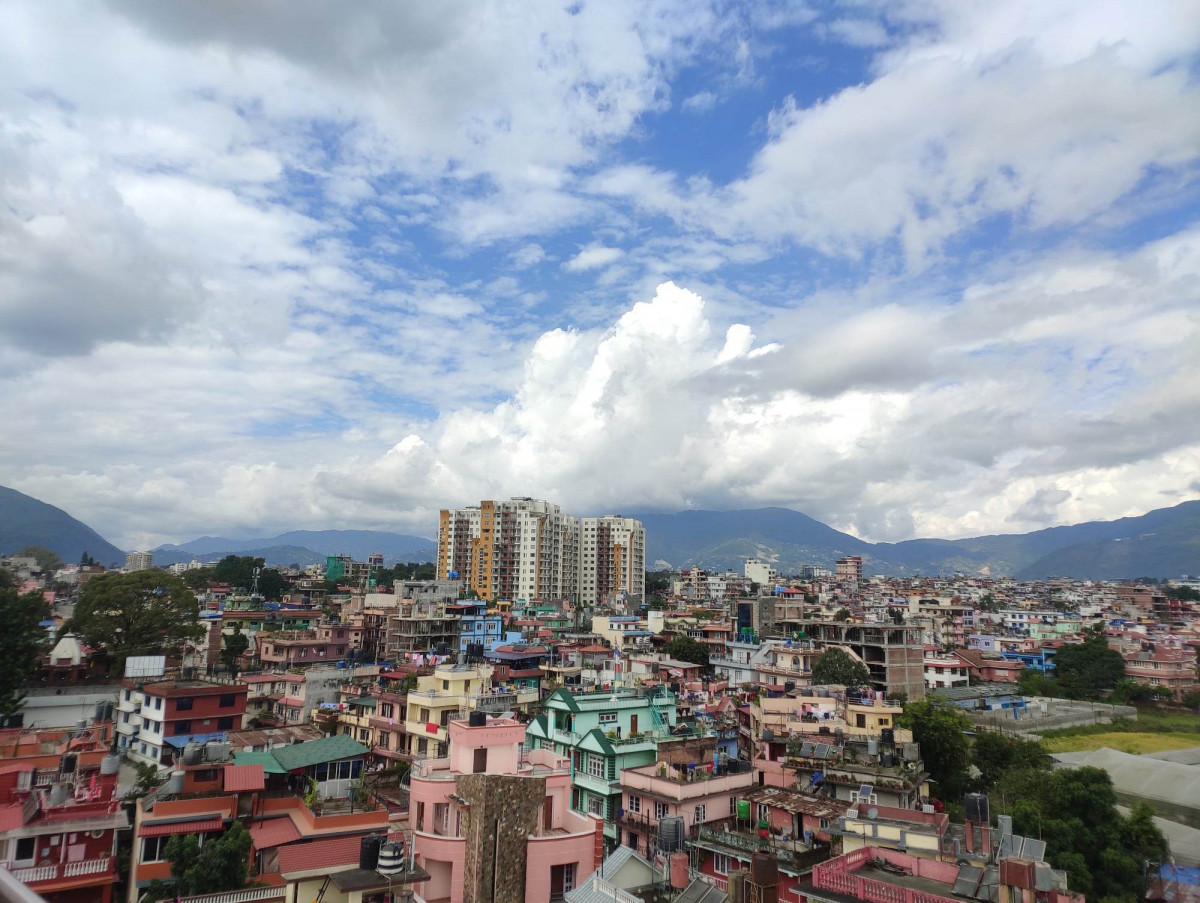 पाँच दिन तातो हावा यथावत्