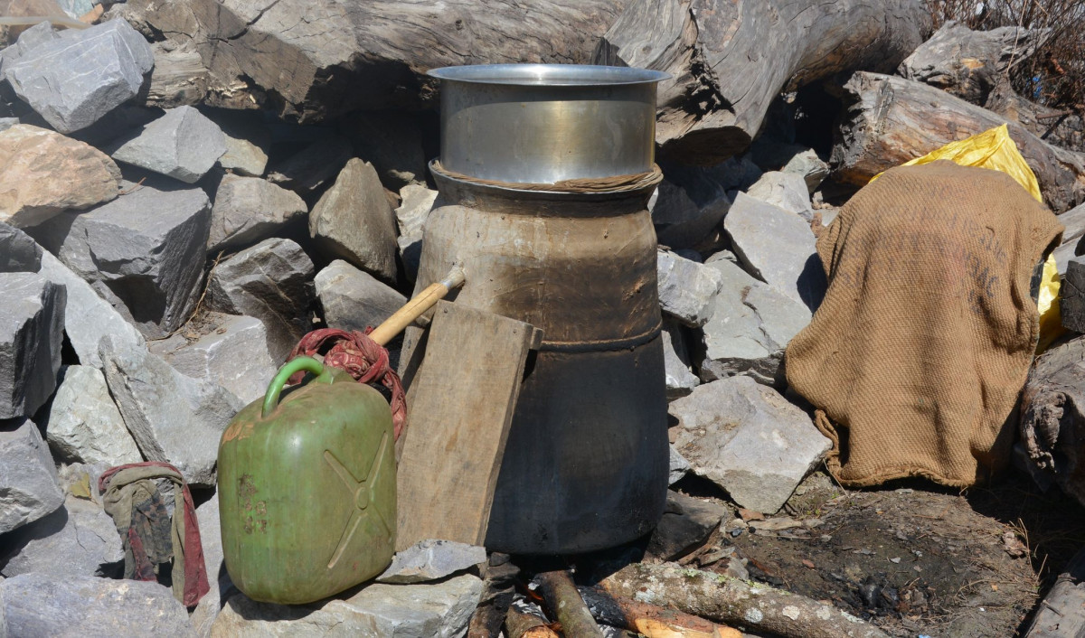 घरेलु मदिराको ‘ब्राण्डिङ’ कति सहज ?