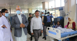 सरकारले स्वास्थ्य क्षेत्रमा सुधारको प्रयासका साथ काम गरिरहेको छ : मन्त्री बस्नेत