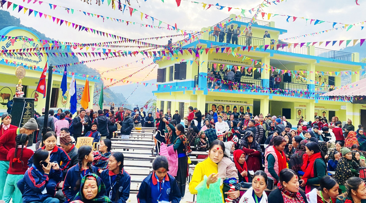 विद्यार्थीलाई नियमित विद्यालय ल्याउन ‘हेलो अभिभावक’ कार्यक्रम