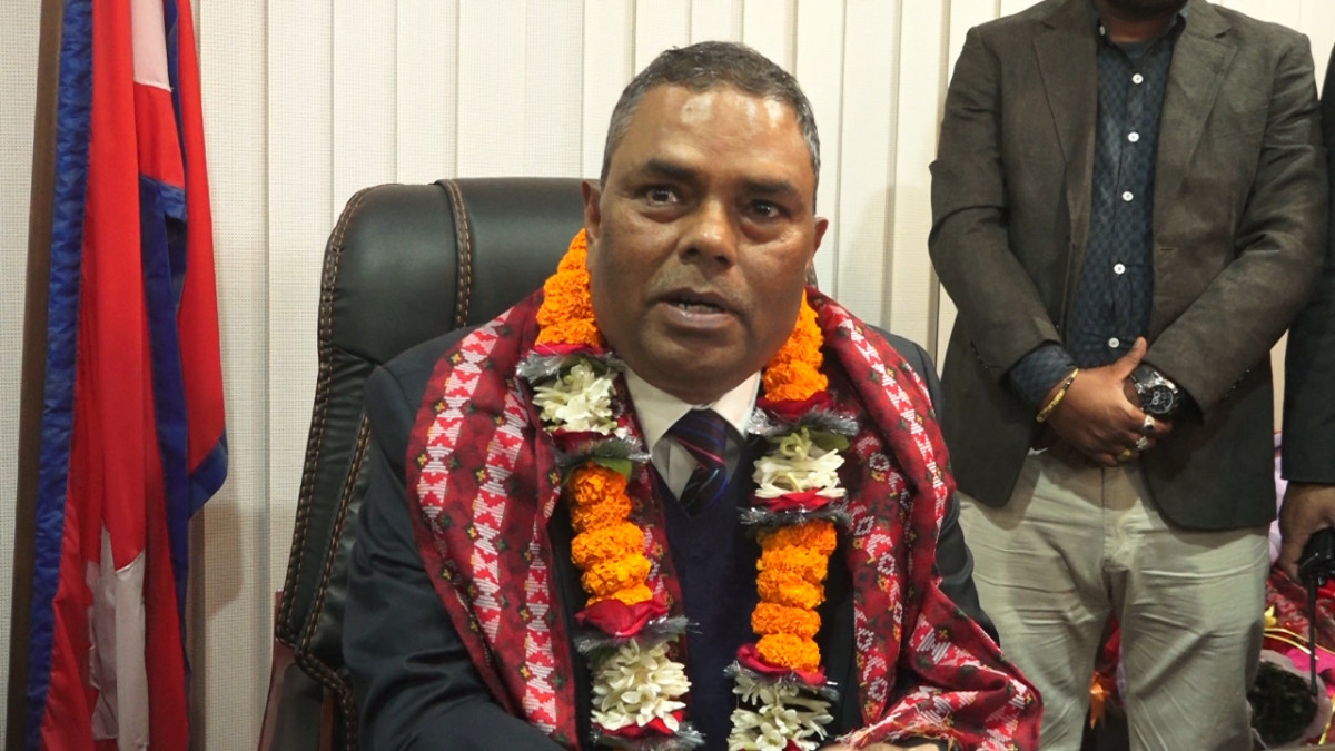 जनताको सेवा गर्न वरीयताले फरक पार्दैन : उपप्रधानमन्त्री  यादव