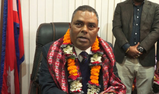 सबै बालबालिकालाई दादुरा–रुबेलाविरुद्धको खोप लगाउन स्वास्थ्य तथा जनसङ्ख्यामन्त्रीको अनुरोध