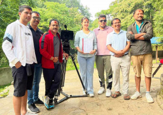 चलचित्र ‘ज्वाईँ साब’ को छायांकन सुरु, जीतु नेपाल र नीति मुख्य भुमिकामा