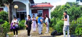 बंगलादेशबाट फर्किए १७ सय नेपाली विद्यार्थी