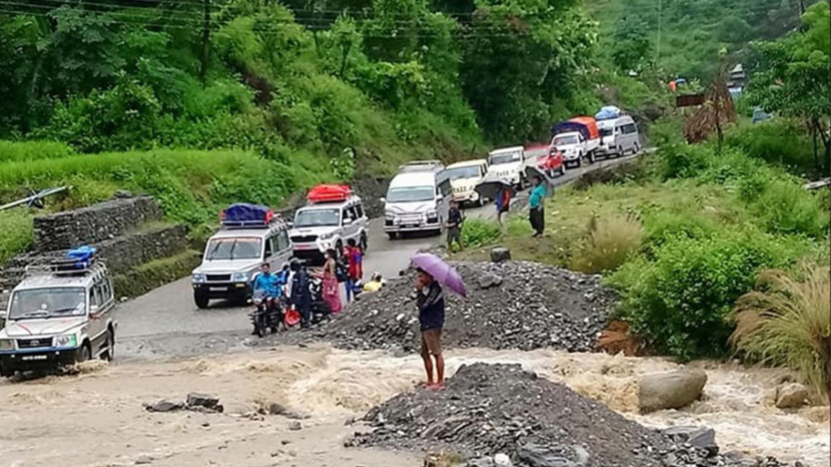 बीपी राजमार्गमा भोलिबाट रुट अनुमति लिएका सबै प्रकारका सवारीसाधन चलाउन पाउने