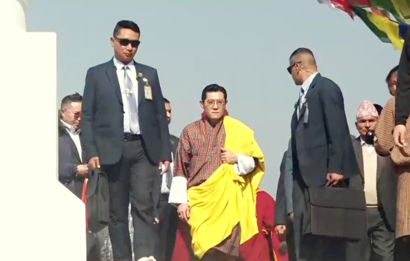 भुटानी राजा वाङचुकले गरे बौद्धनाथको दर्शन