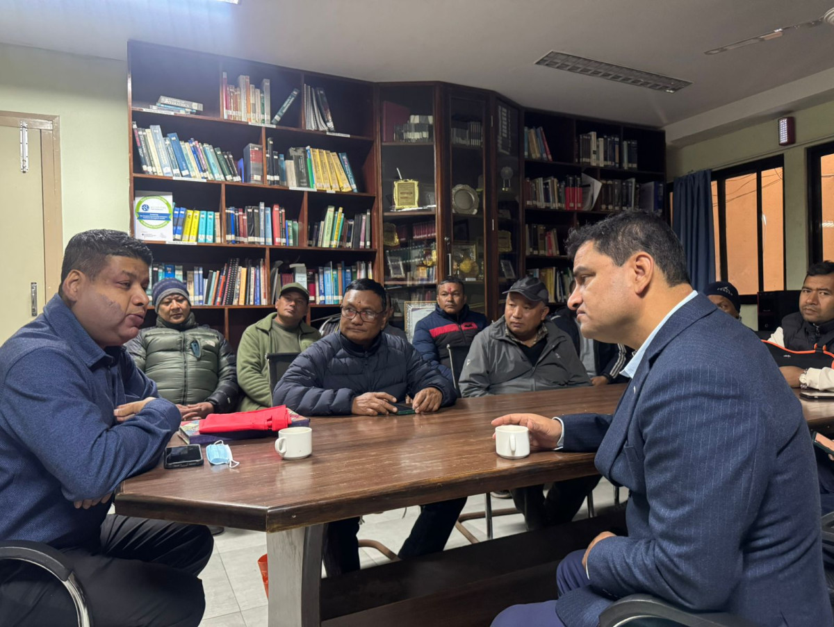 जलनपीडित बिरामीको उपचारबारे मन्त्री पौडेलले भने;सुविधाको दुरुपयोग नहोस