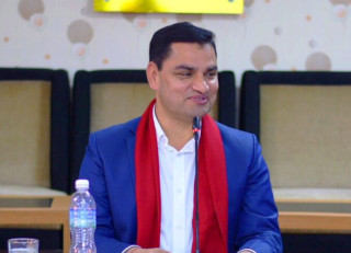 स्वास्थ्य बीमा कोष बलियो पार्ने मन्त्री पौडेलको निर्णय
