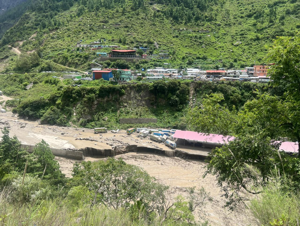 रसुवा बाढी : २५० मेगावाट विद्युत उत्पादन बन्द, ३५० मेगावाट क्षमताका आयोजनाको निर्माण कार्य रोकियो