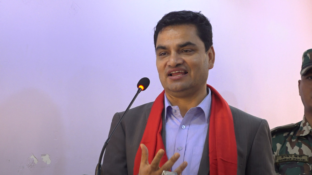 चिकित्सा क्षेत्रमा नीजि क्षेत्रबाट संस्थाहरु खुल्नु सकरात्मक:स्वास्थ्यमन्त्री पौडेल