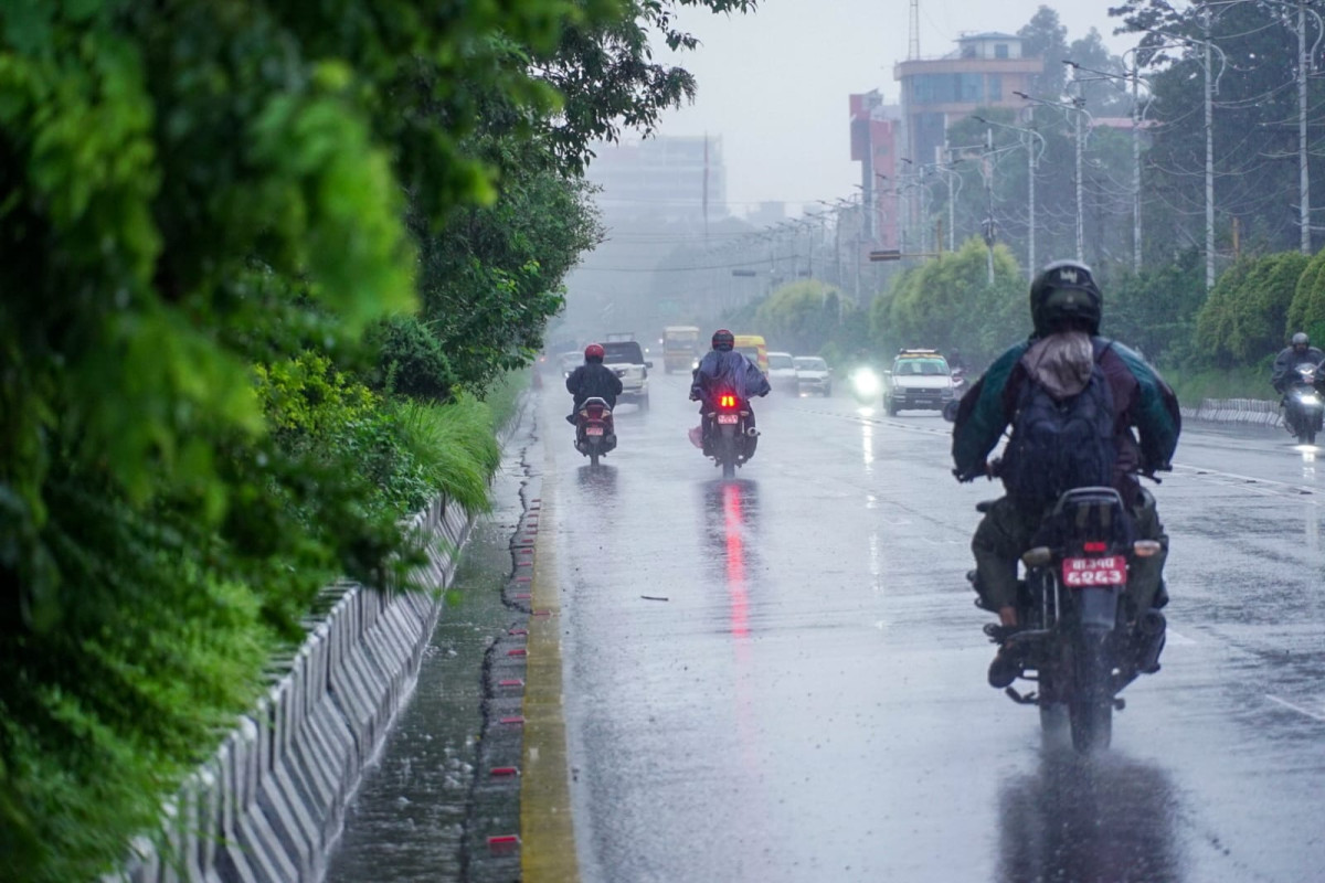 आज देशभर भारी वर्षाको सम्भावना