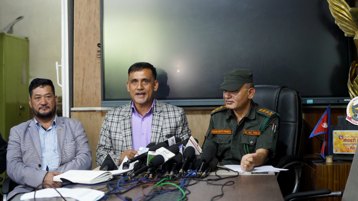 तिहार लक्षित फूल बिक्रीका लागि महानगरले तोक्यो ३२ विक्री स्थल