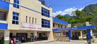 बाजुरा अस्पतालमा जिवनजल अभाव हुँदा विरामीलाई सास्ती