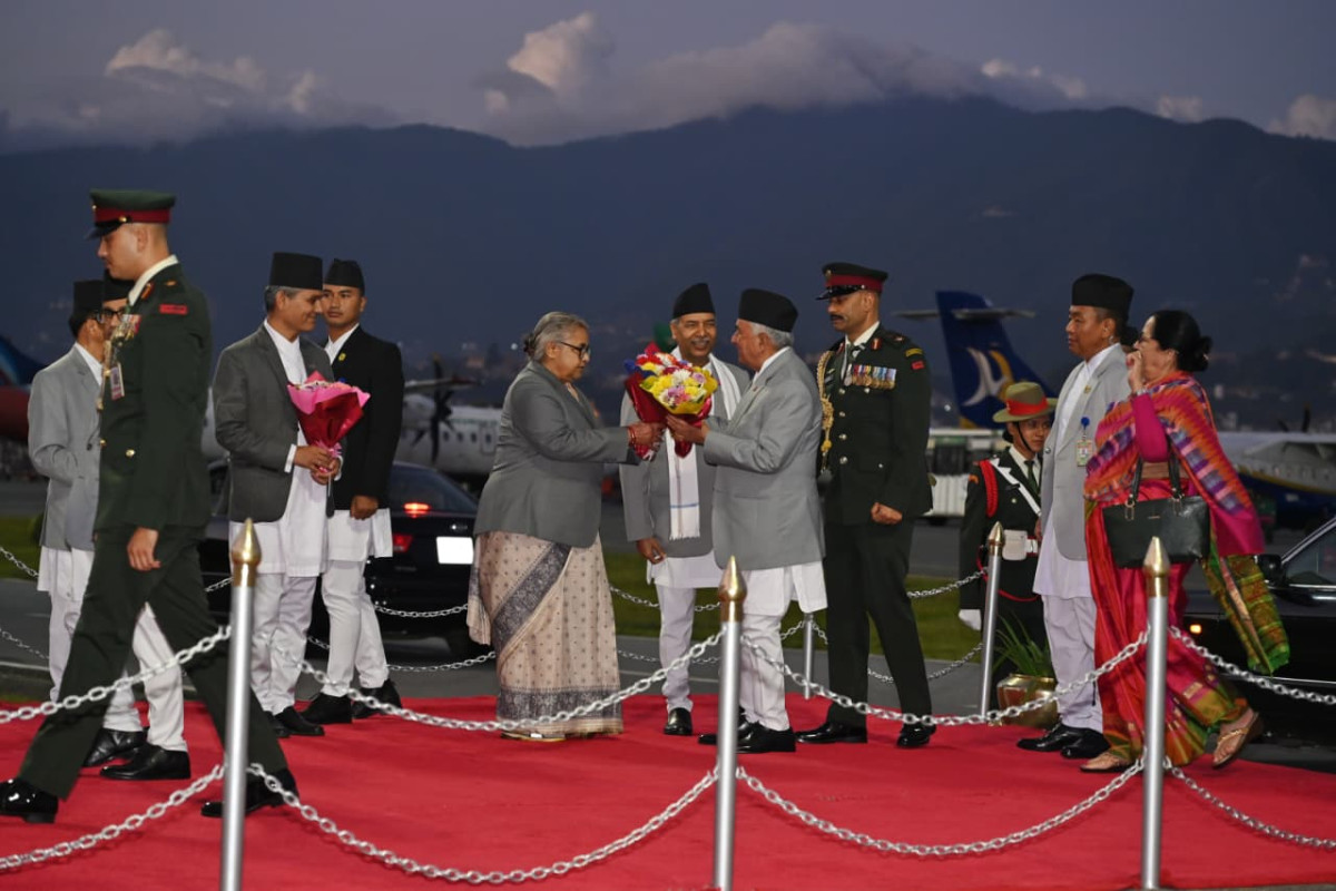 राष्ट्रपति पौडेल स्वदेश फिर्ता