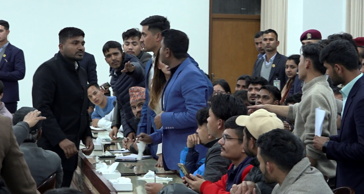 सम्झौतामा हस्ताक्षरपछि जेनजी समुहबिच तनाव,प्रधानमन्त्री कार्यालयमै चर्को विवाद