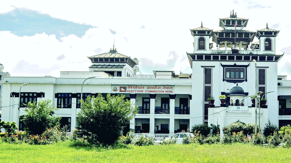राष्ट्रियसभा र प्रतिनिधिसभा निर्वाचन एकसाथ अघि बढाउँदै निर्वाचन आयोग