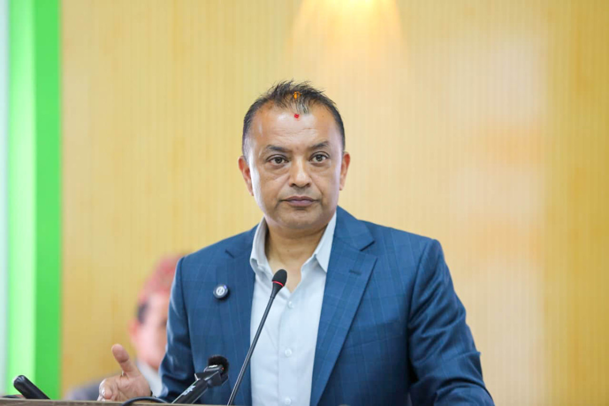 सरकारले जनताको जीवनभन्दा सामाजिक सञ्जालको लाइकलाई बढी प्राथमिकता दियो:गगन थापा
