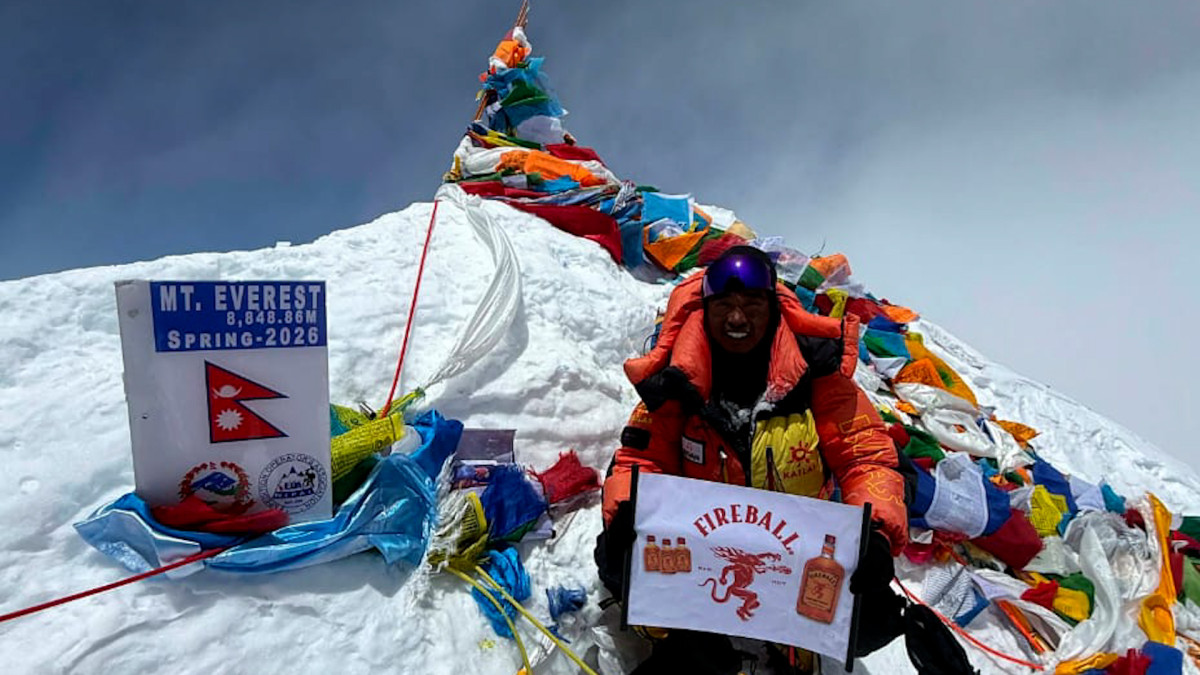 एकै घरका दाजुभाईको हिमाली सफलता:जीवनले सगरमाथा चुमे, शुभराजले लोत्से