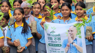 धनुषामा ‘एक विद्यार्थी एक रुख’ अभियान सुरु