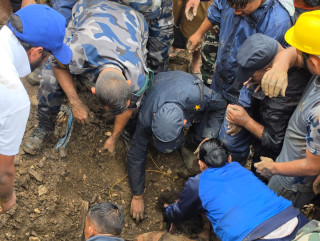 बाजुरामा पहिरोमा बेपत्ता २० वर्षीया प्रतीक्षा थापा मृत भेटिइन्