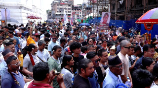 वसन्तपुरमा मनाइयो गाईजात्रा